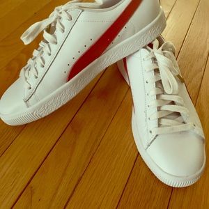 Brand new Puma sneakers